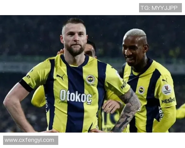 中超精彩对决本菲卡凭乌龙球战胜切尔西全场沸腾 中超精彩对决本菲卡凭乌龙球战胜切尔西全场沸腾