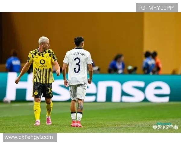 德甲热战：多特蒙德与利物浦激战成平点球争议引发全场沸腾