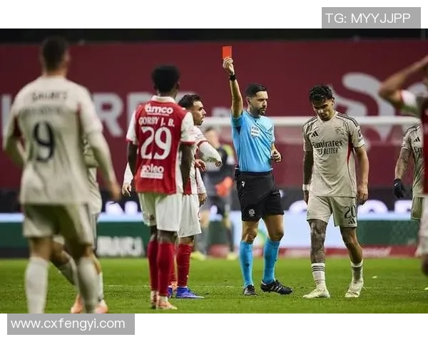 世界杯激战本菲卡与波尔图平局点球大战瞬间点燃全场激情 世界杯激战本菲卡与波尔图平局点球大战瞬间点燃全场激情