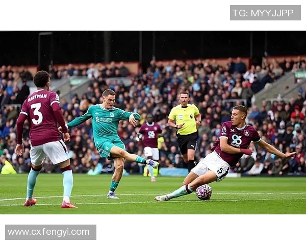 德甲激战波尔图大胜尤文图斯神奇扑救引发全场狂欢与转会传闻