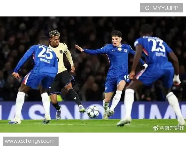 切尔西与巴萨友谊赛战平乌龙球成比赛转折点引发热议 切尔西与巴萨友谊赛战平乌龙球成比赛转折点引发热议