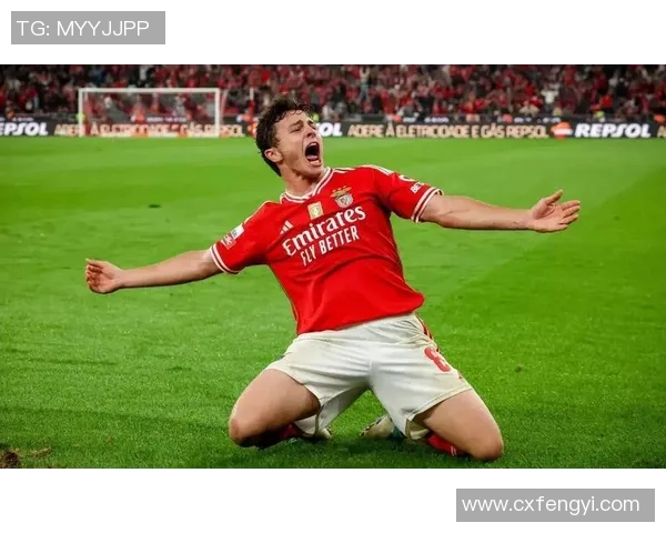 国王杯激战本菲卡与AC米兰互交白卷逆转瞬间引发全场热烈反响 国王杯激战本菲卡与AC米兰互交白卷逆转瞬间引发全场热烈反响