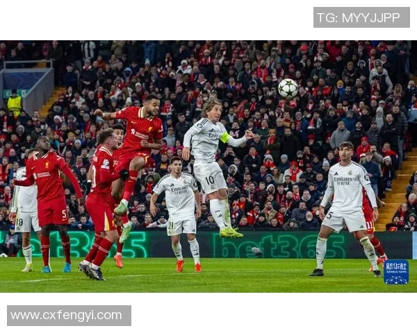 欧冠大战：利物浦与切尔西激战成平局帽子戏法点燃全场热情