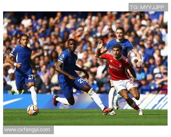 意甲赛场惊现冷门里昂与切尔西激战成平局引发热议