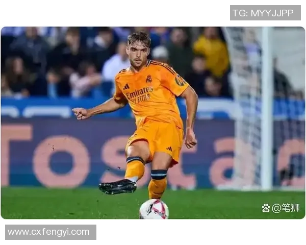 国王杯皇马大胜热刺五球狂潮补时争议判罚引发全场沸腾