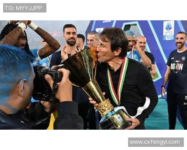 欧冠激战：那不勒斯与莱比锡战成平局红牌事件引发全场热议与转会传闻